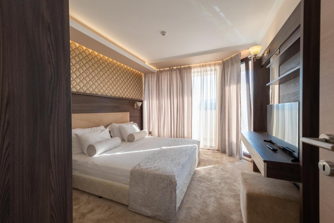 Mantar Spa Hotel Marikostinovo Buitenkant foto